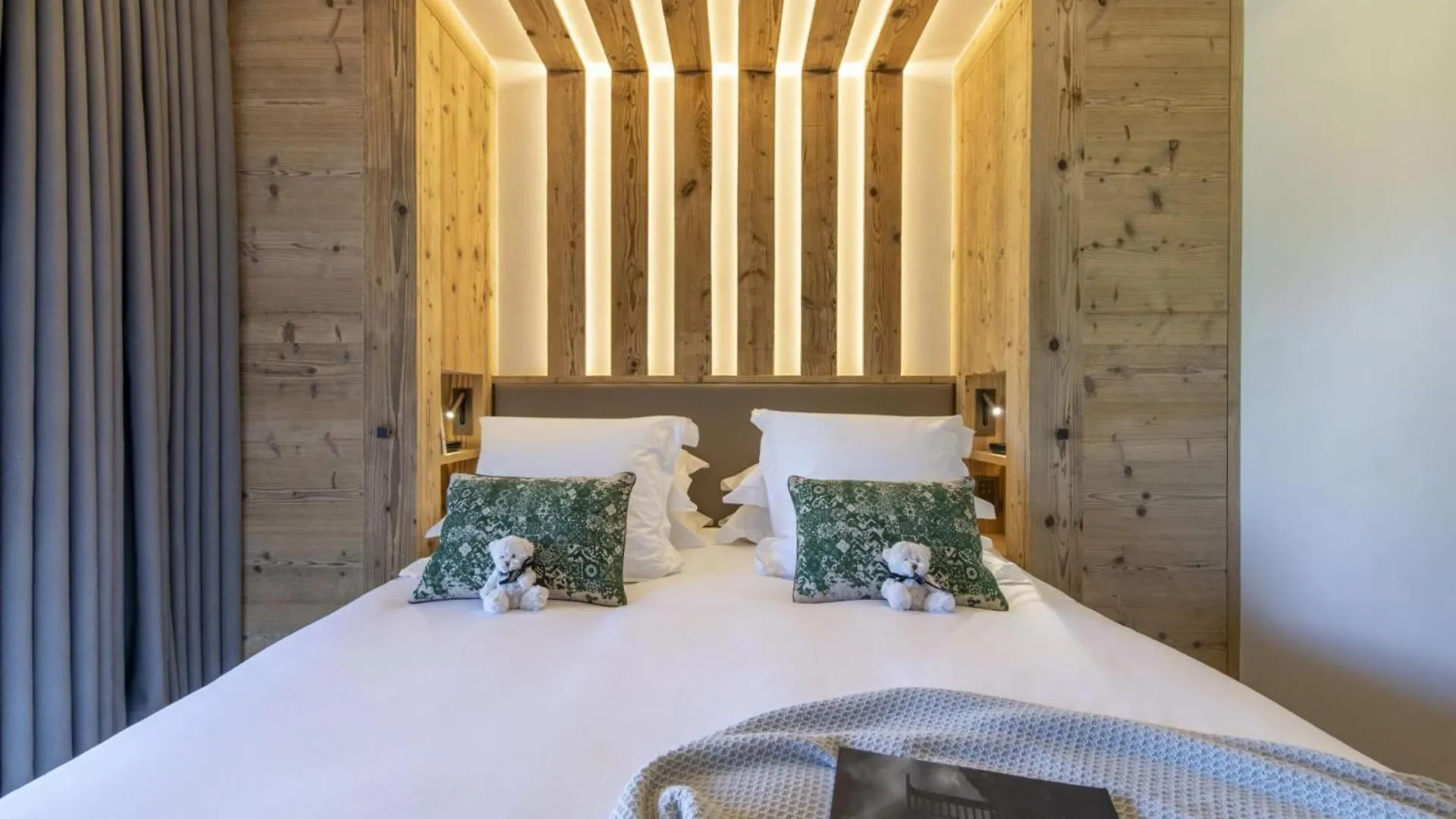 Chalet Soelden - The Perfect Mountain Getaway Villa